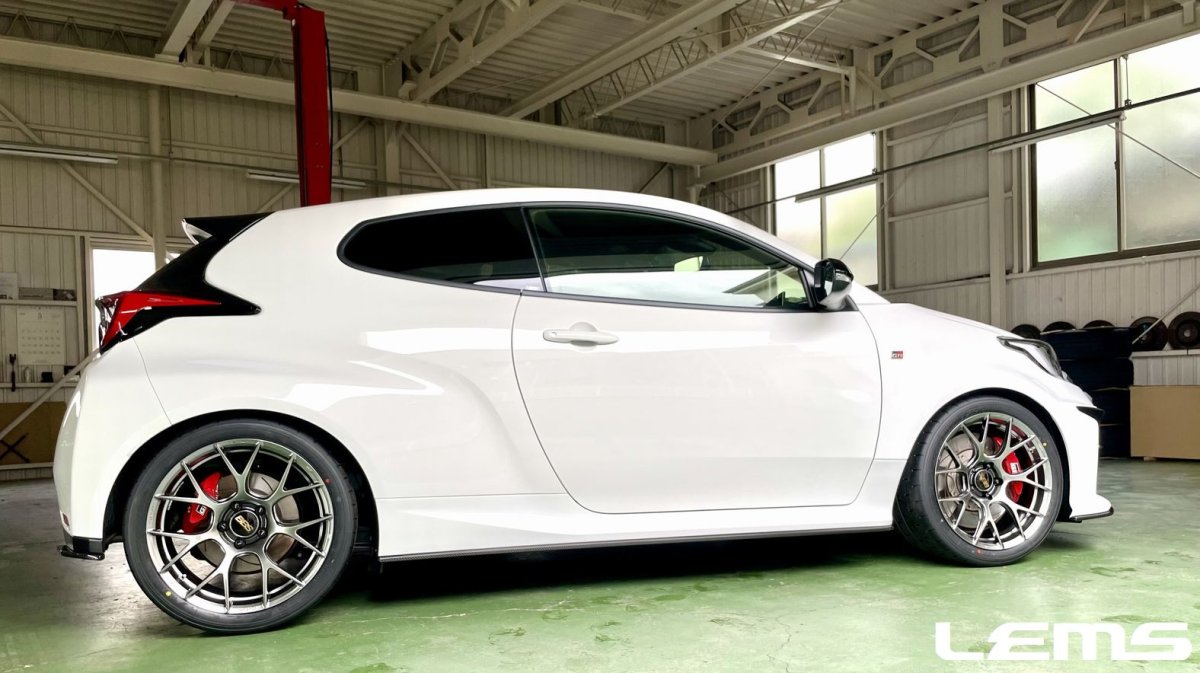 画像6: BBS　RE-V7 18インチ ４本セット for GRヤリス LEMSデモカー装着(チューナーサイズ前後異サイズ)  (6)