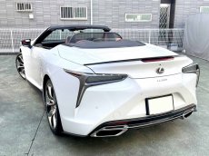 LC500convertibleに装着