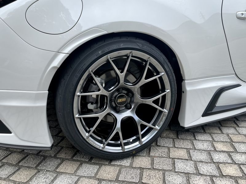 BBS 18インチ ホイル　BRZ GR86 BBS RI-A 18インチ GR86
