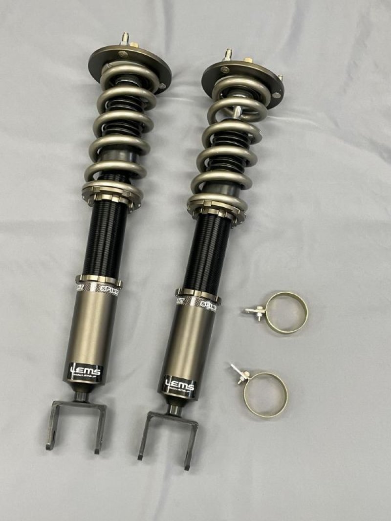 レクサスIS 車高調 サスペンションキット レクサスIS300(E30系3型Fスポーツ)用Racing車高調キット TOM'S