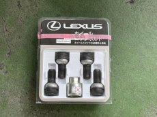 LEXUS純正ロックボルト付き